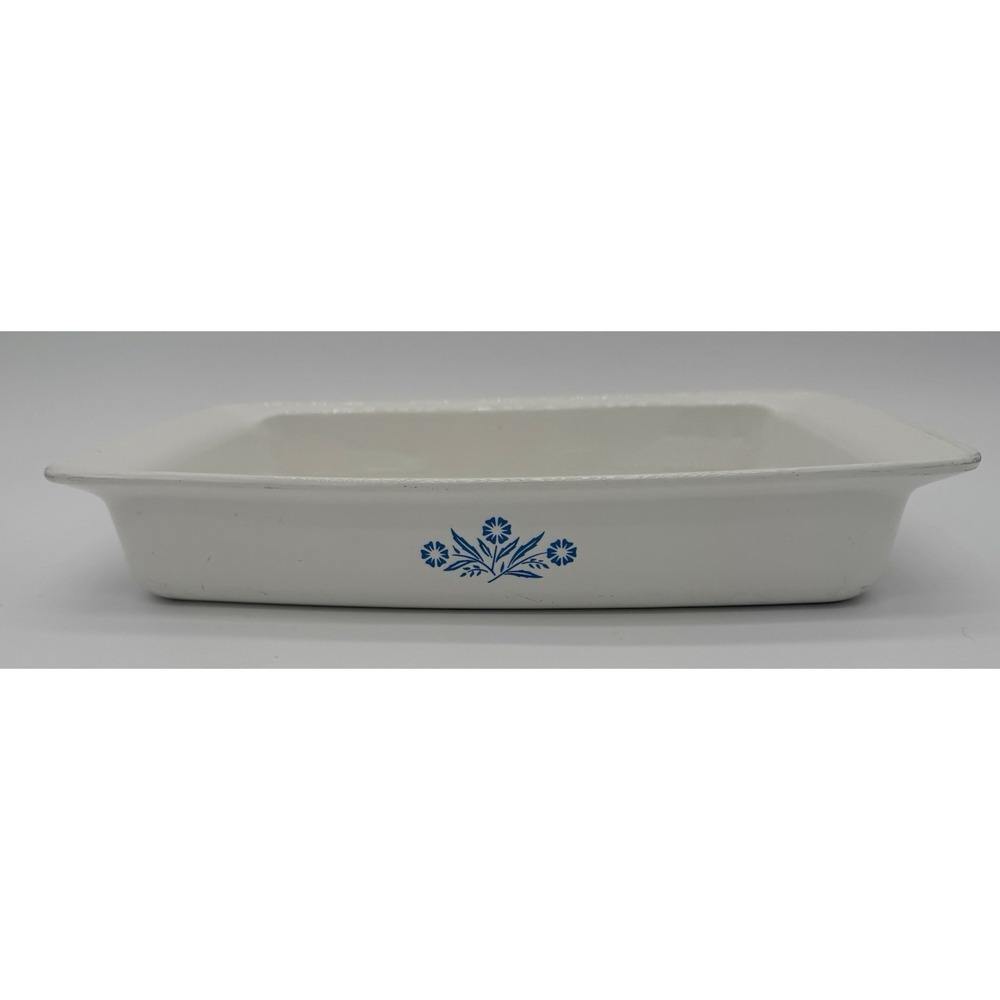 Vintage Cornflower Milk Glass Cottagecore Rustic Retro Farmhouse Casserole‎ Pan